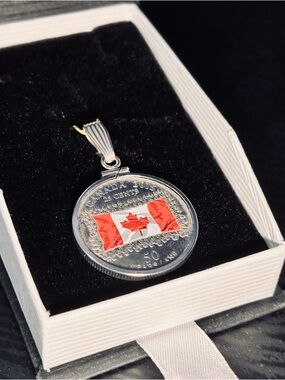Canadian Flag 50 Cents Coin Pendant Necklace - Silver Tone